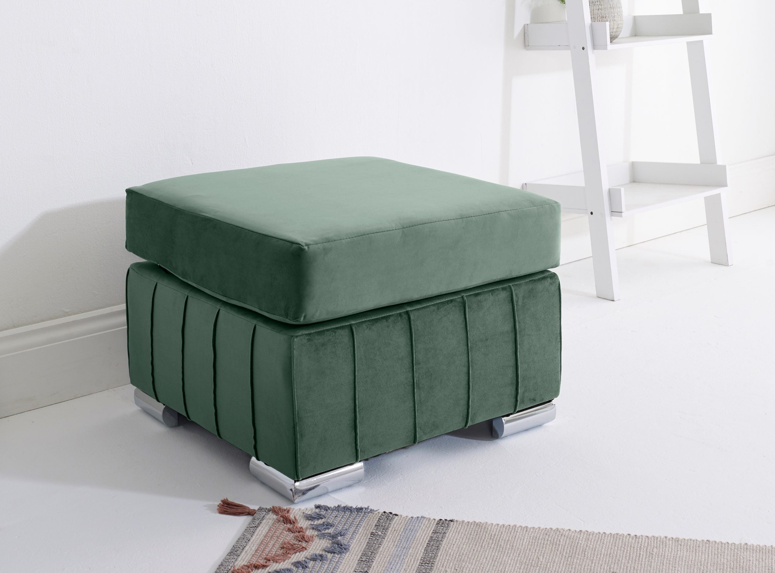 LILLY FULLBACK CORNER SOFA WITH PLUSH CUSHIONS